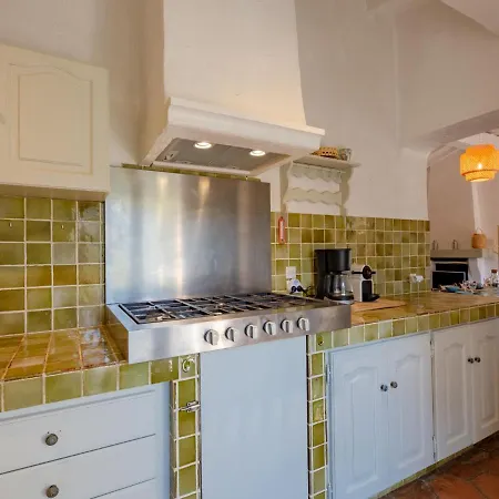 Les Agasses By Interhome בית נופש *
