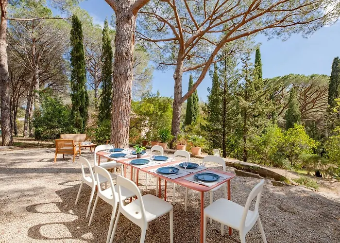 Les Agasses By Interhome